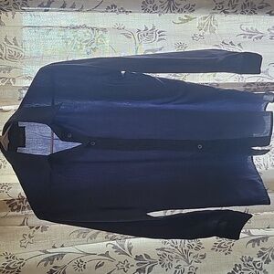 Vintage Harve Bernard size medium button down blouse